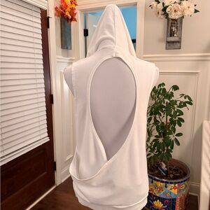 Fabletics EUC White Zip Up Sleeveless Hoodie with Open Criss Cross Back